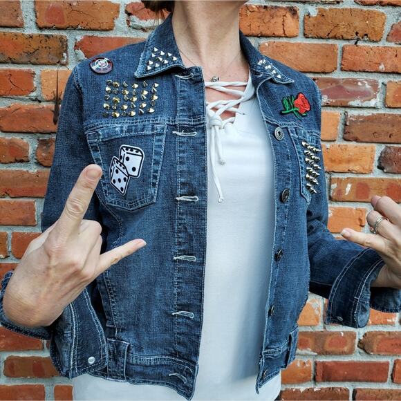 Woman's Studded denim jacket with patches sz.M - Picture 1 of 12